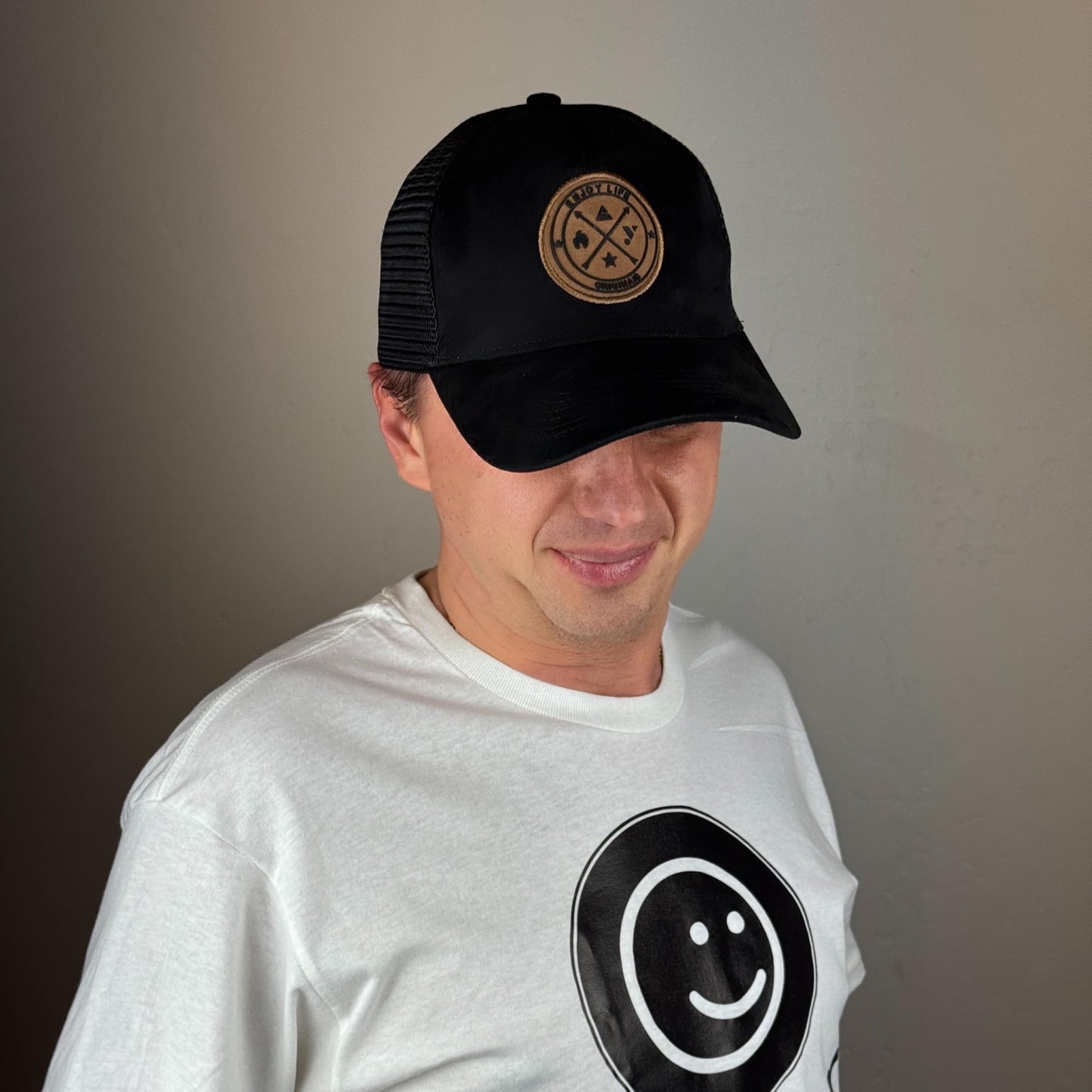 Premium Trucker Hat – Mesh Baseball Cap | Adjustable Eco-Friendly Suede Snapback Mesh Cap | Vintage Hat for Men & Women