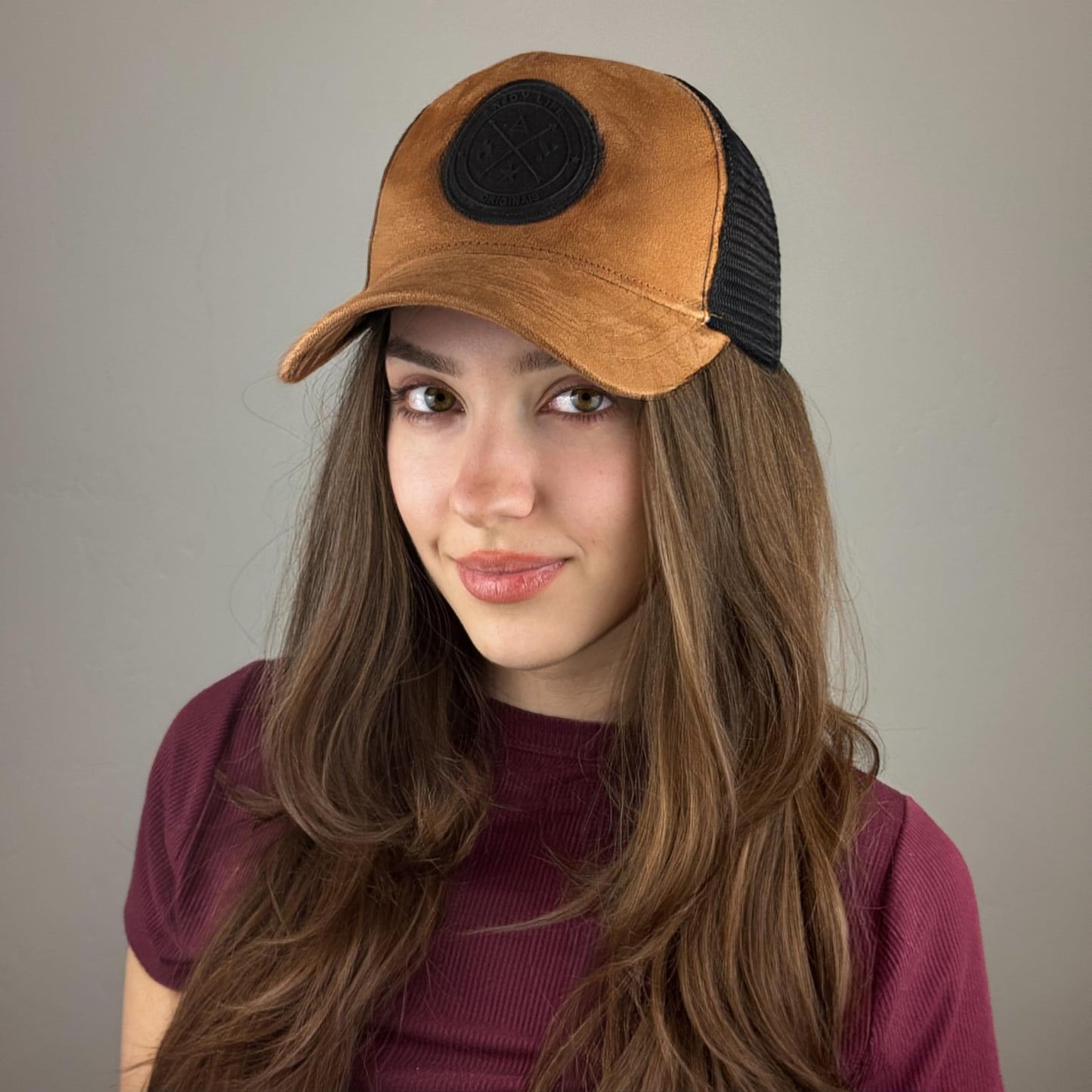 Premium Trucker Hat – Mesh Baseball Cap | Adjustable Eco-Friendly Suede Snapback Mesh Cap | Vintage Hat for Men & Women